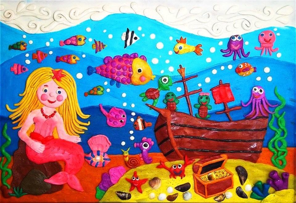 Детский рисунок - Русалочка любуется подводным миром