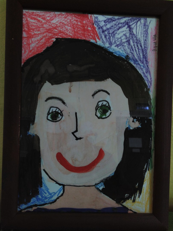 Детский рисунок - Автопортрет