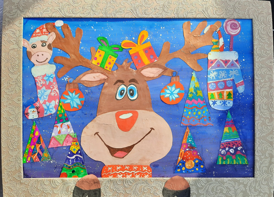 Детский рисунок - Помощник Деда Мороза