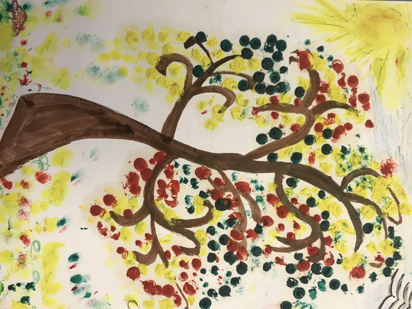 Детский рисунок - Дерево из осенний сказки