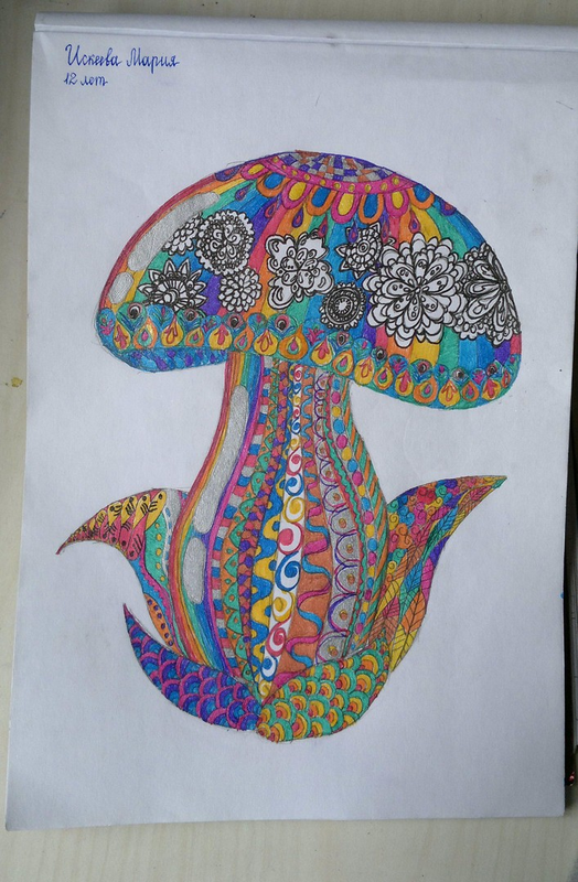 Детский рисунок - декоративный грибочек