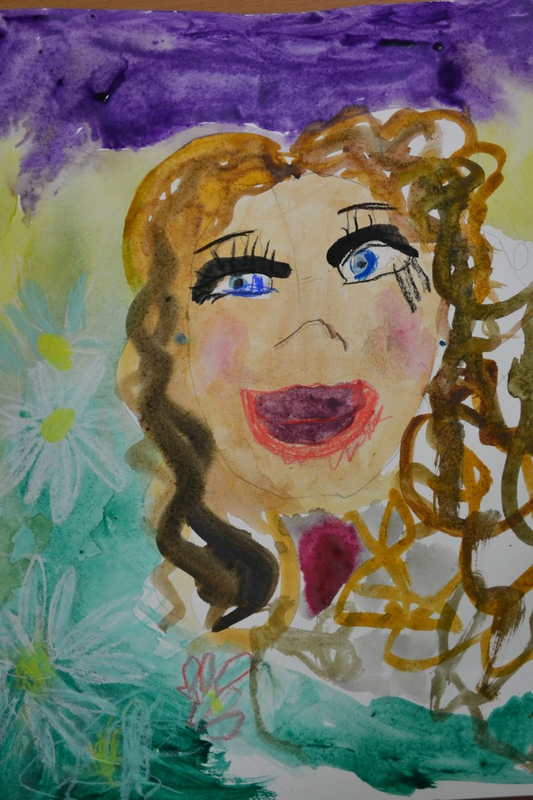 Детский рисунок - Портрет Мамы