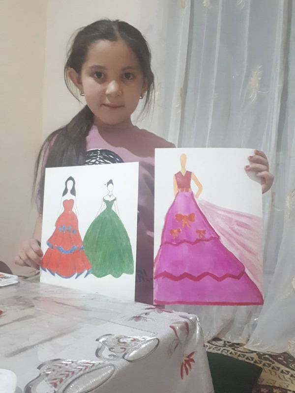 Детский рисунок - У Бахора любимый одежда