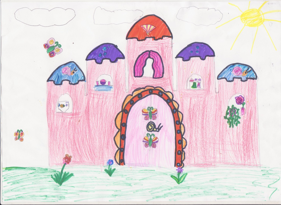 Детский рисунок - Замок Эвелинки
