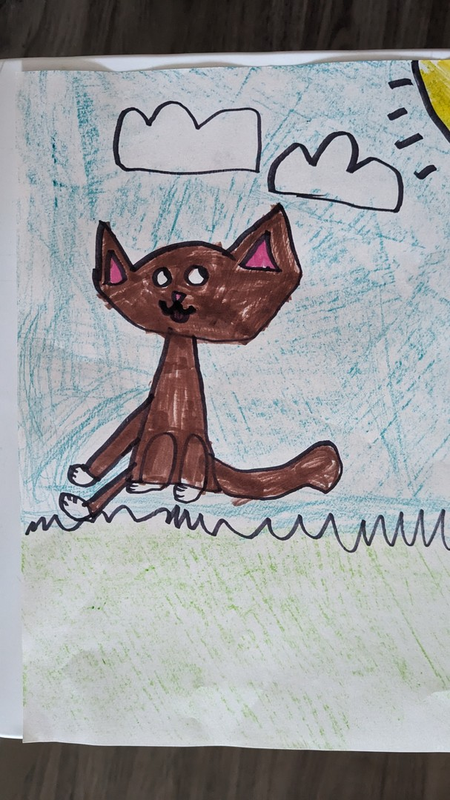 Детский рисунок - Котик на траве