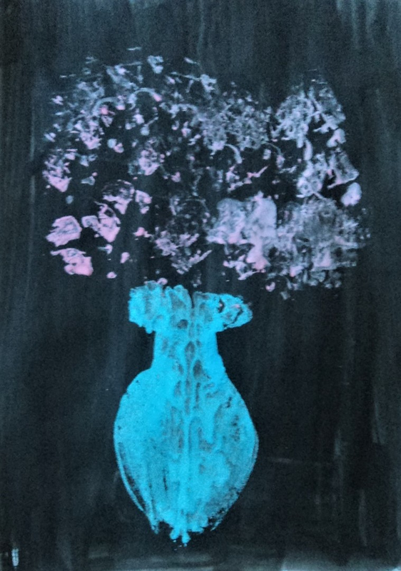Детский рисунок - Цветы в вазе