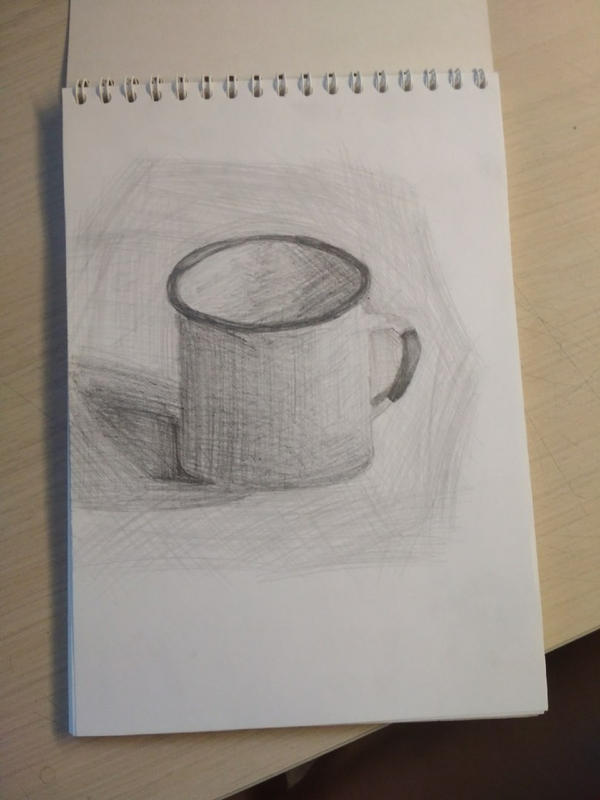 Детский рисунок - Чашка
