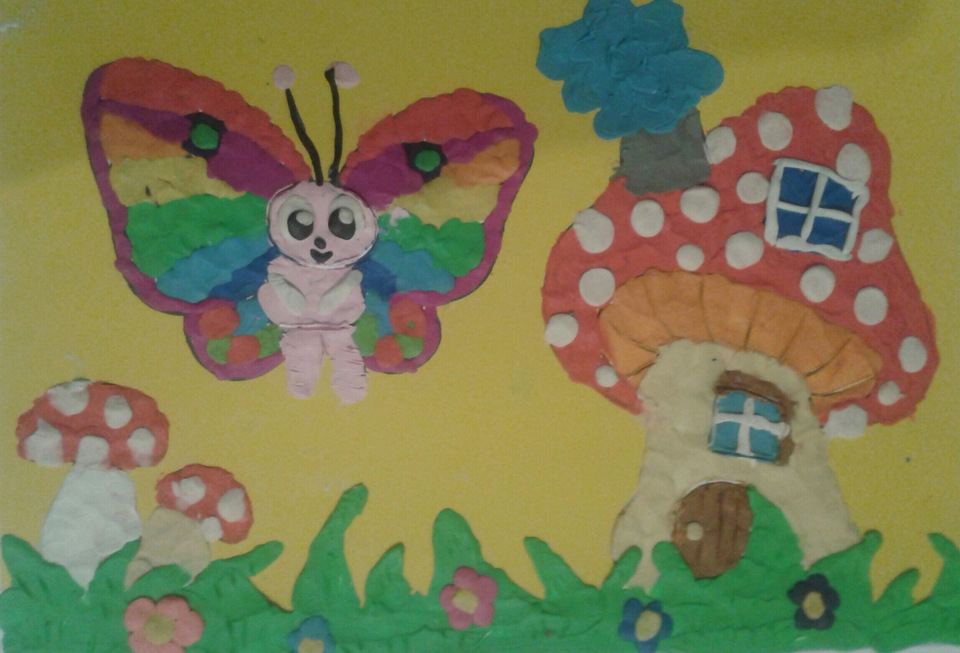 Детский рисунок - Домик для бабочки