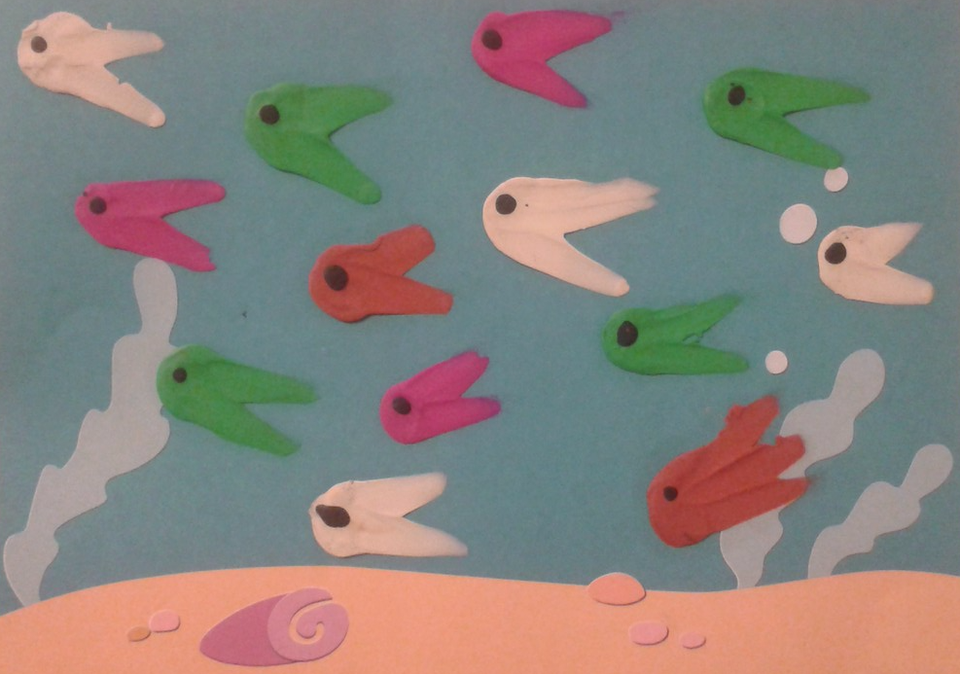Детский рисунок - Рыбки - картина из пластилина