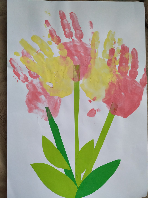 Детский рисунок - Цветы Тюльпаны