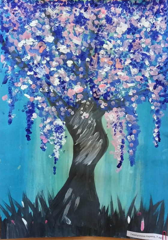 Детский рисунок - Цветущее дерево