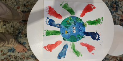 Детский рисунок - Вокруг Света