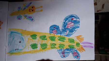 Детский рисунок - Бабочка Эвелинка