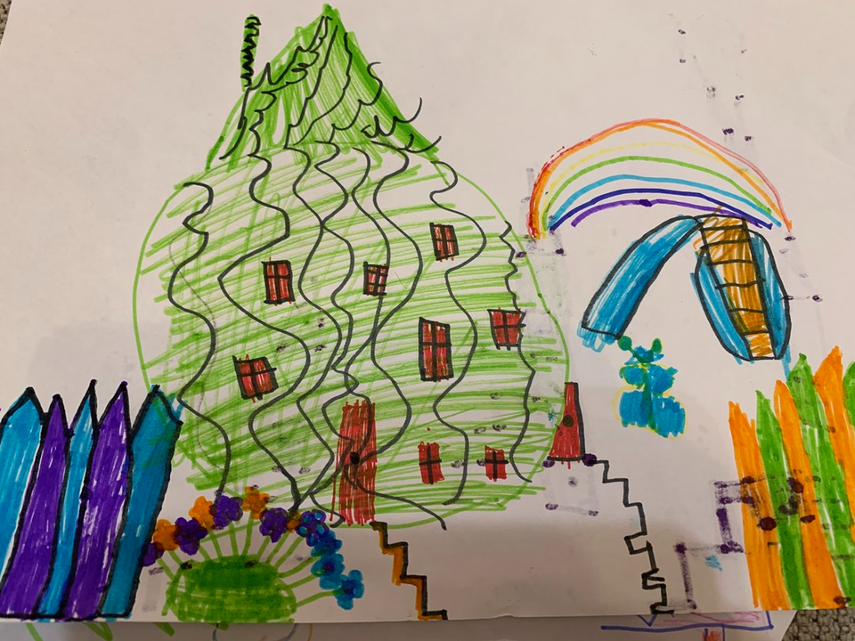 Детский рисунок - Дом арбуз для Эвелинки