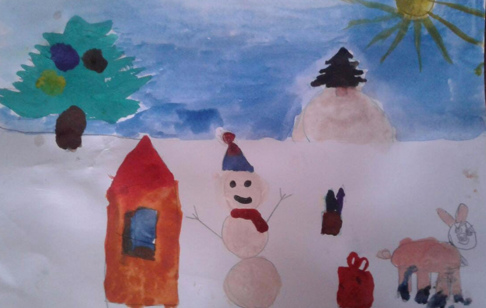 Детский рисунок - снеговик